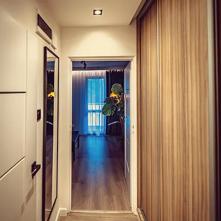 Elegance Loft Apartment *